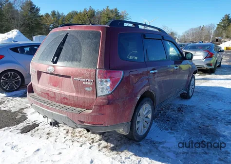 2011 Subaru Forester 2.5X Premium из США, поврежденный, VIN JF2SHADC9BH741331